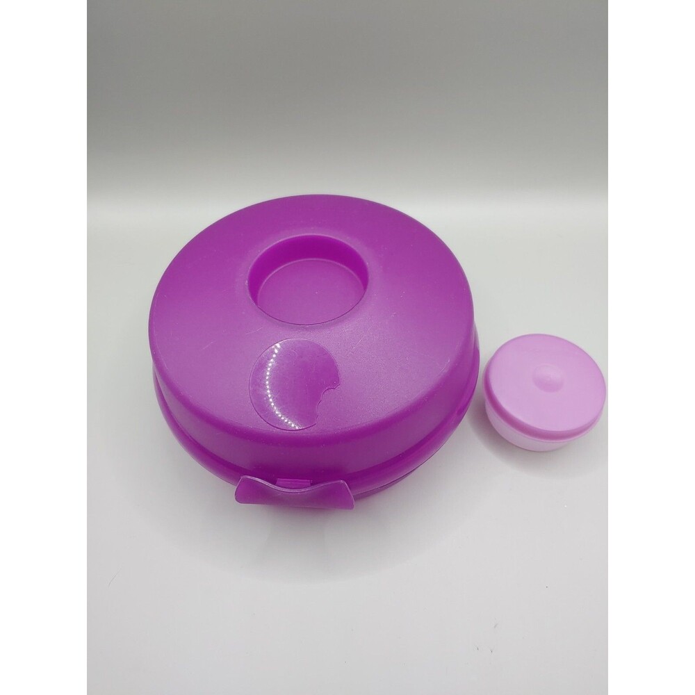 Tupperware Round Sandwich Bagel Salad Keeper #4440A PURPLE With Smidget